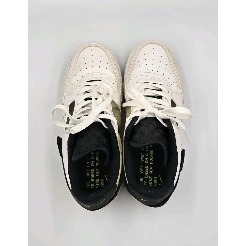 RARE Nike‎ Air Force 1 Type Volt Size 5Y AT7859-101